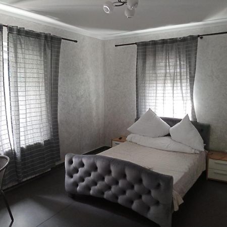 Cataleya Caffee Hostel เรอเดออุตสิ ภายนอก รูปภาพ